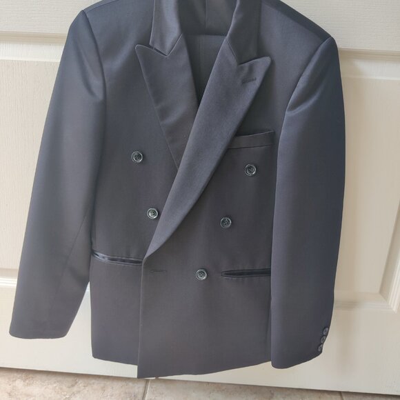 Italian Made Double Breasted Black Suit Teen Boy Size 18 - Picture 1 of 5